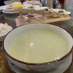 XUAN WEI FANG User Photo