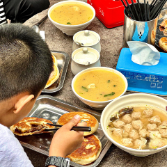 老梁记甜沫肉火烧(吴兴路分店) User Photo