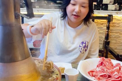 爱尚火锅(阜城街店)
