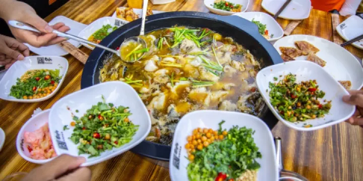 老船坊現做鮮魚館（奉節店）