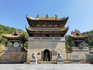 Храм Кайхуа