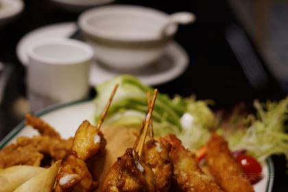 Yeziying|yezi Chicken Hot Pot (aiqinhaigouwugongyuan)