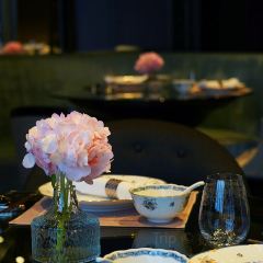 Le Manoir Ling·Dining User Photo