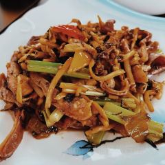 鼎粤餐厅(万达店) User Photo