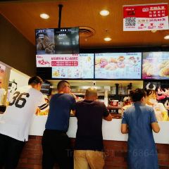 肯德基(东郊奥莱DT店) User Photo