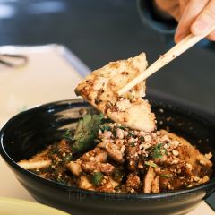 老奶烧肉米线 User Photo