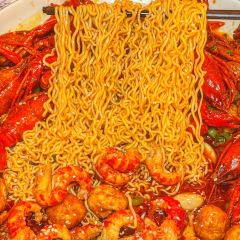鱼探花烤鱼烧烤酒肆(跃进路1958店) User Photo