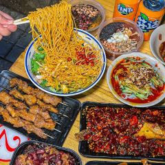 柴火市小吃集市(市场街店) User Photo