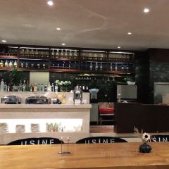 半山音乐餐厅(抚仙湖太阳山小镇店) User Photo