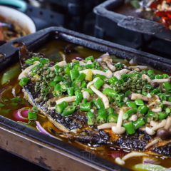 TianYuan FeiNiu Fu (YangZiJiang Road) 여행 사진