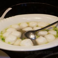 XIAO YU CAN TING User Photo