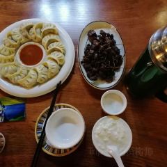 思金拉措庄园藏餐(太阳岛店) User Photo