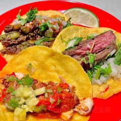 MOON VILLAGE美式慢烤(东方商业广场店) User Photo