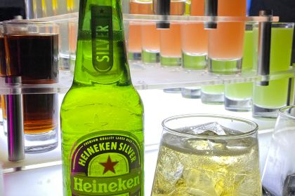 HUA HAI | LIVE HOUSE