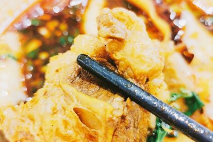 陈厚元牛肉面(台江万达店)