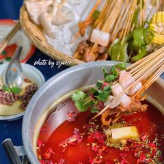 马路边边(云景店) User Photo