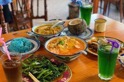 Nyonya Kebaya-A taste of Malaysia