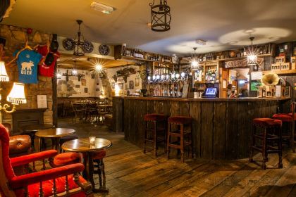 John Kavanagh The Gravediggers