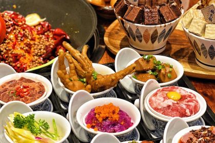 楠火锅(白湖亭万达店)