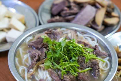 Run Fenghe Beef Offal