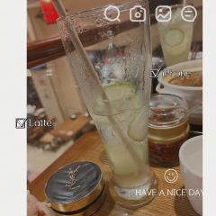 Yixiangyuanwaguan (hongzhuanlu) User Photo