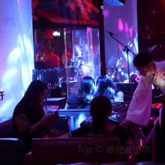 贰麻酒馆(金山斗酒场店) User Photo