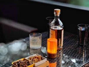 LAMP BAR