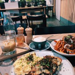 Devon Cafe Barangaroo User Photo