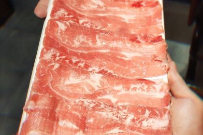 大浪炭火鮮牛肉酒場（區政府店）