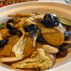 DUAN CHU·XIA YI ZHAN XING FU User Photo