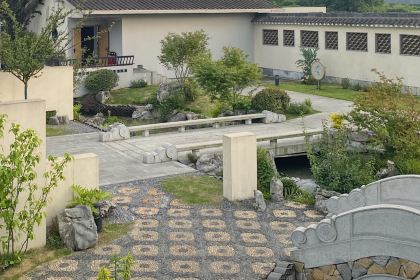 艺宿里民宿酒店(新津斑竹林公园店)·农博·艺宿里餐厅