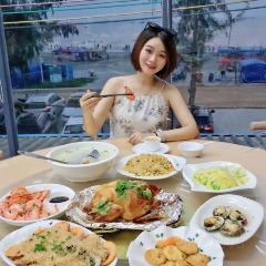 领鲜一家饭店(沙滩全海景一号店) User Photo