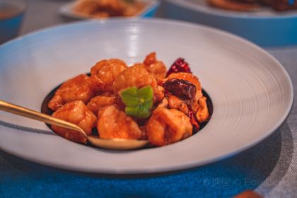 Xunwei Jinling Shiercai (Lao East Gate Store)