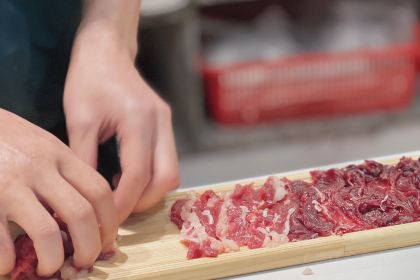 耍牛满·爽腩鲜牛肉火锅(台山昌大昌店)