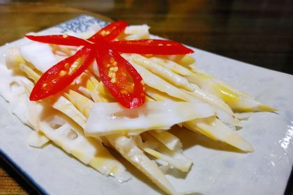 放牛匠土菜馆苏稽正宗跷脚牛肉