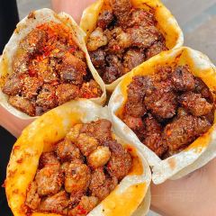 里外牛烤肉筋(庆丰街店) User Photo