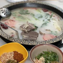 贡椒鱼野菌牦牛杂汤锅川菜(理塘店) User Photo
