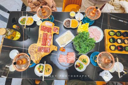 那荣塔拉新派蒙古火锅