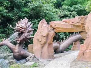 Xiangshan Longxi Canyon Rafting