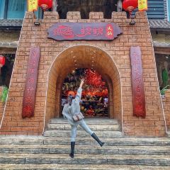 山水溶洞·酸辣鸭掌(长寿东方水岸店) User Photo