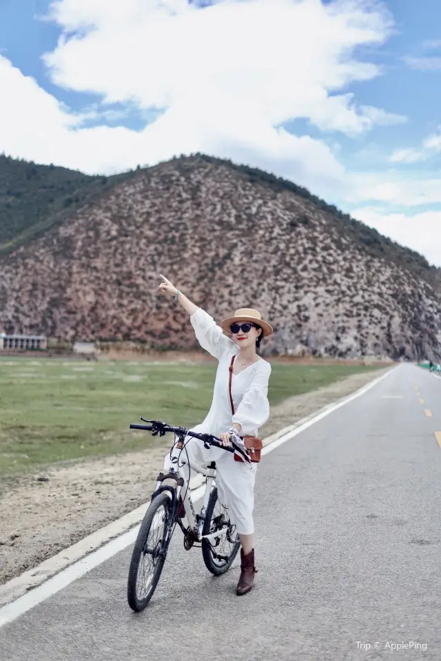 Cycling in Shangri-La