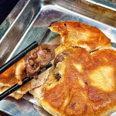 老梁记甜沫肉火烧(吴兴路分店) User Photo