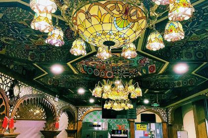 乡村馕坑肉·烧烤·新疆菜·本地人更爱吃(阿勒泰首店)