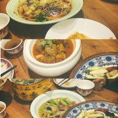 艾敏抓饭店 User Photo