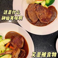 Dickens Restaurant 여행 사진