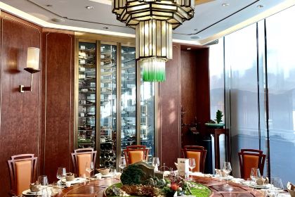 鲜璟台(上海中心)