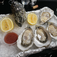 Oyster Show Restaurant & Lounge User Photo