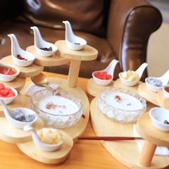 Yunshang Time Hot Spring Resort (Tengchong Heshun Ancient Town Branch) ·YS· Clouds Up · Autumn Cool Cafe (Heshun Ancient Town Branch) User Photo