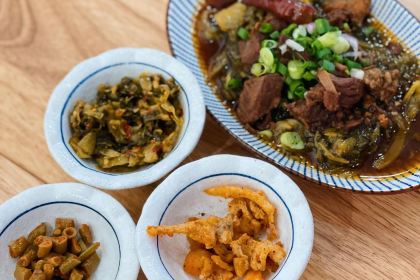 三兩粉·湖南手工米粉（印象城店）