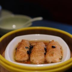 蝴蝶里·粤式点心·乳鸽(长宁来福士店) User Photo